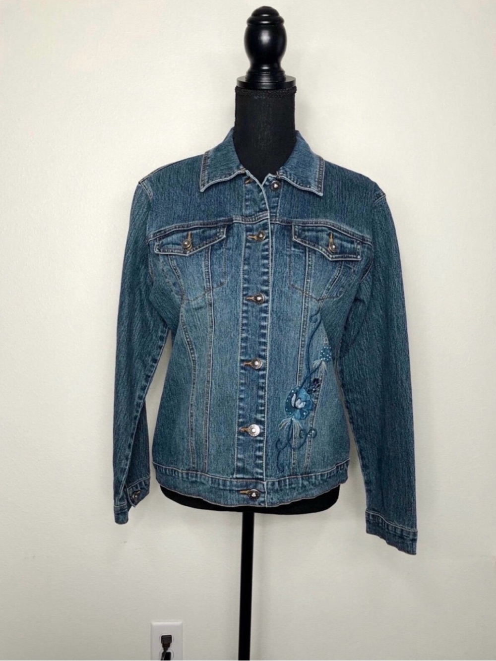 Adolfo Blue Floral Embroidery Denim Jean Jacket
